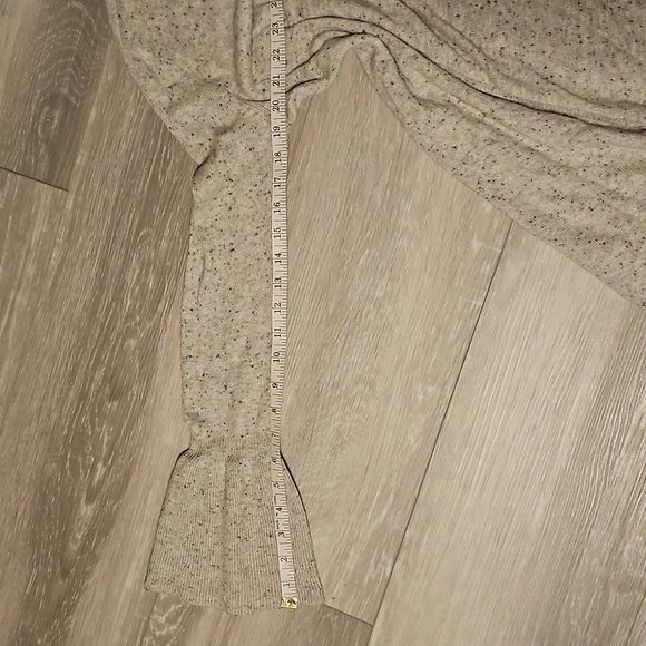 💀Moth Lyra Bell Sleeve Waterfall Cardigan/Sweater in Light Speckled Grey - Picture 15 of 16